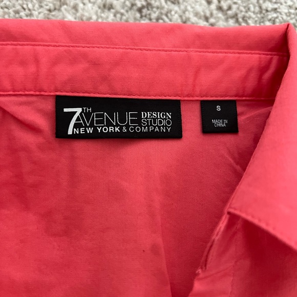 NY&Co Dragonfly buttoned shirt - Picture 2 of 6